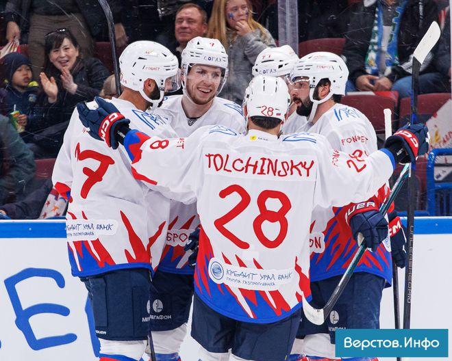 Форменный разгром «Салавата Юлаева»: магнитогорский «Металлург» продолжает побеждать без Разина. Видео